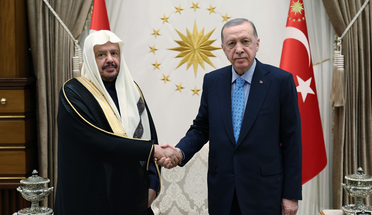 Cumhurbaşkanı Erdoğan Al-Sheikh'i kabul etti