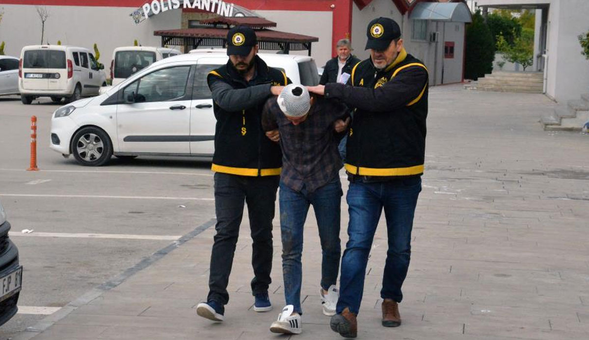 Adana'da eşini ve çocuğunu mağazada rehin alan uzman çavuş tutuklandı