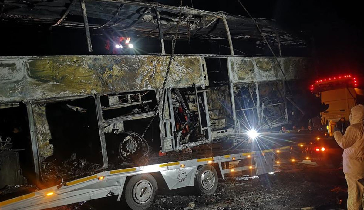 Mersin'de katliam gibi kaza! 2'si şehit 3 ölü, 2 kayıp, 33 yaralı