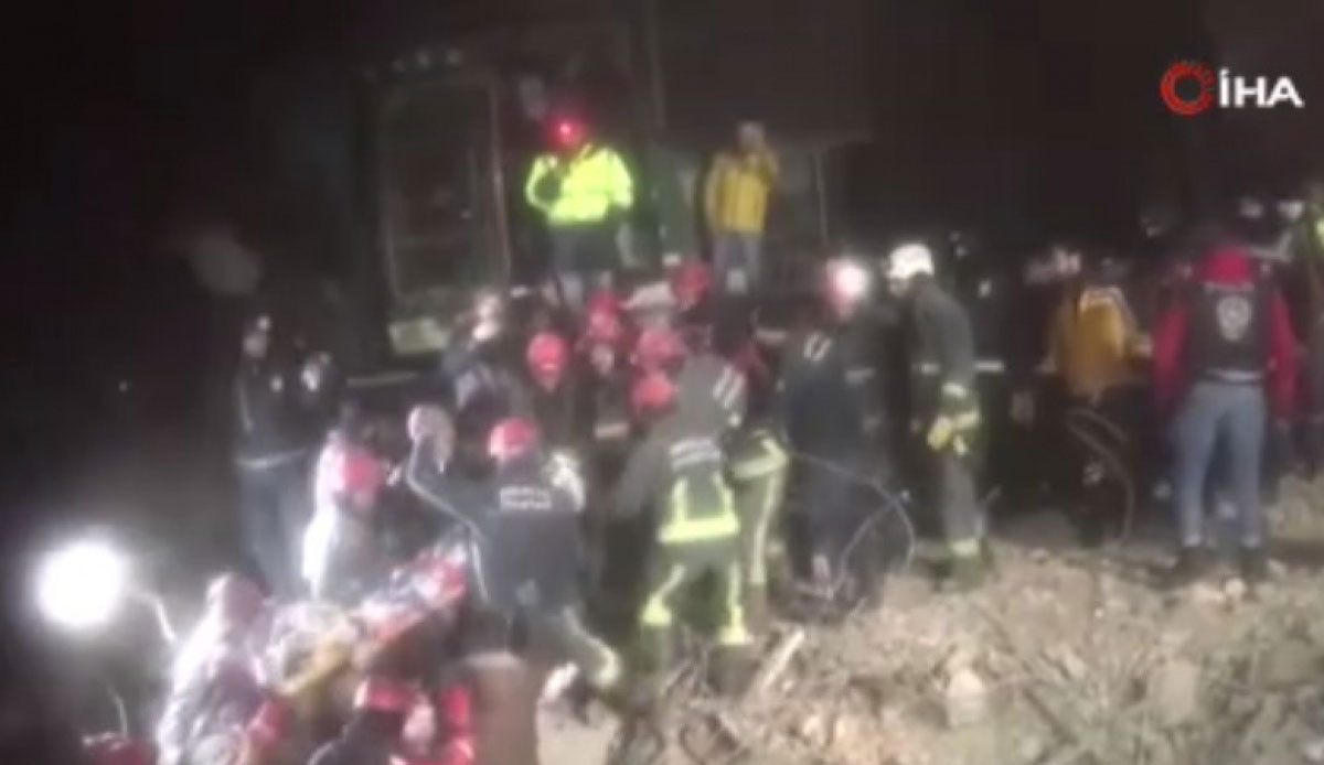 162 saat sonra ışığı gördü! 'Eşeleyerek, ellerimle geliyorum Cengiz abi'