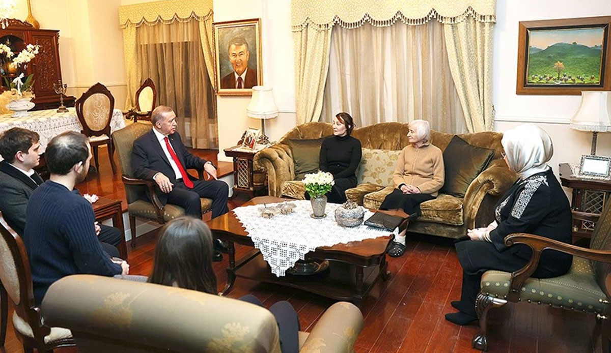 Cumhurbaşkanı Erdoğan'dan, Deniz Baykal'ın ailesine taziye ziyareti