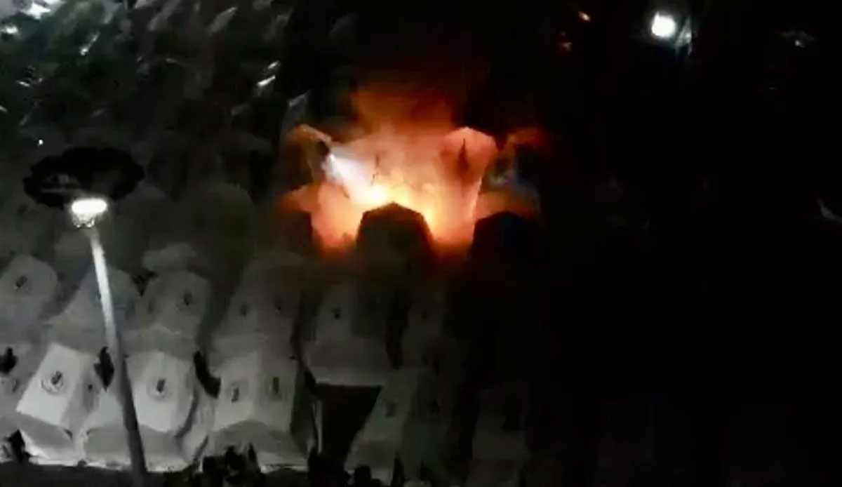 Osmaniye'deki çadır kentte yangın paniği!