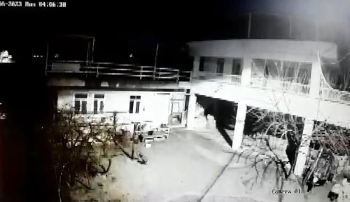 Adıyaman'da deprem anında gizemli ışık dikkat çekti! Felaket anına ait yeni görüntüler şoke etti