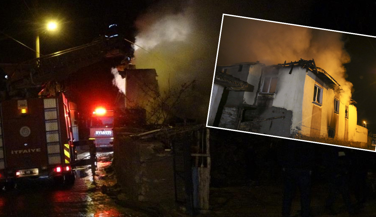Uşak'ta akşam vakti panik anlar! Depoda başlayan yangın 2 katlı evi kül ett