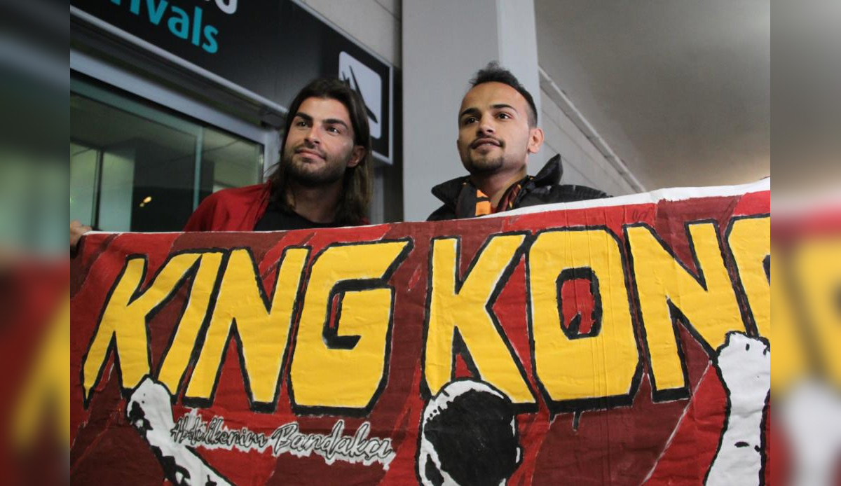 Galatasaray kafilesi Konya'da! Abdülkerim Bardakçı memleketi destek pankartıya karşılandı