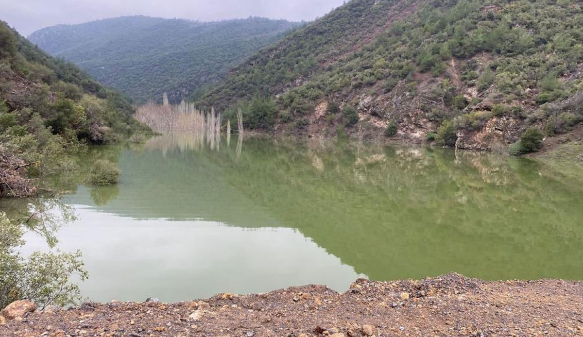 Deprem sonrası Islahiye'de oluşan göl alarma geçirdi: 5 köy boşaltıldı