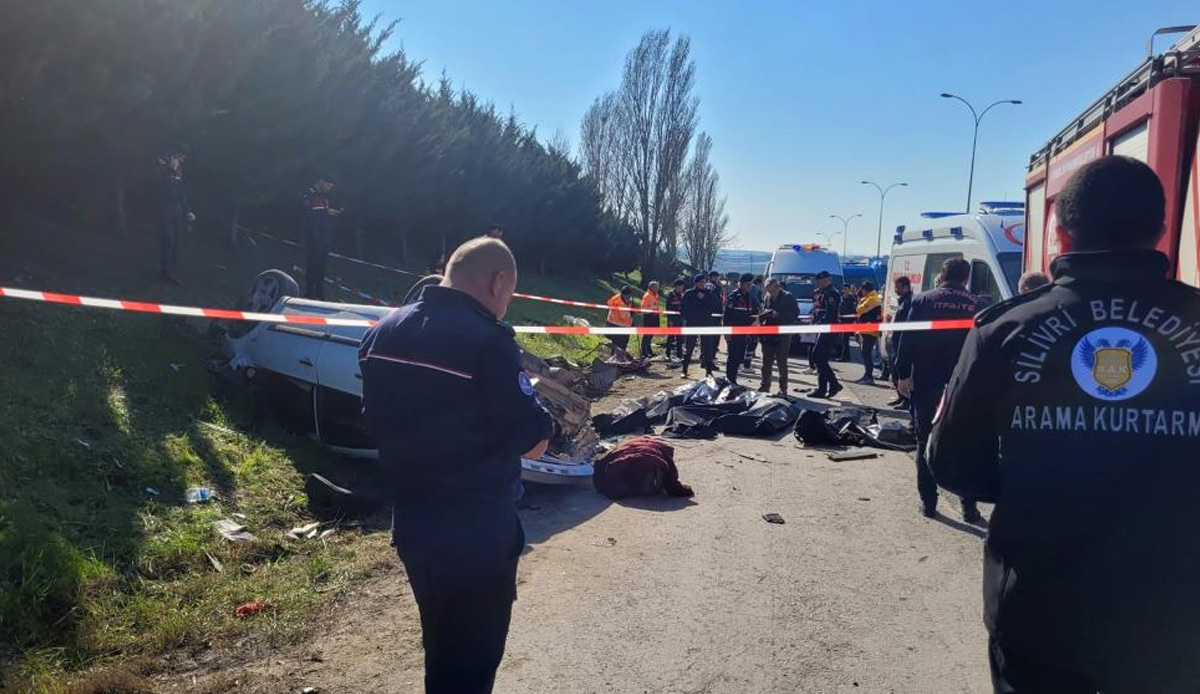 Silivri TEM Otoyolu'nda feci kaza: 6 ölü, 3 yaralı