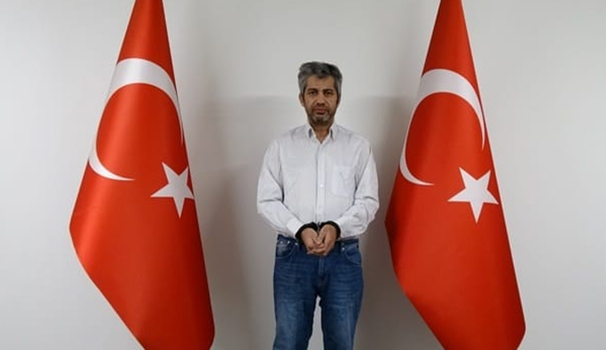FETÖ'cü Mehmet Cintosun MİT tarafından yakalanarak Türkiye'ye getirildi