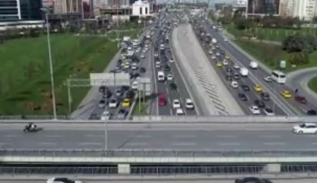 İstanbul’da ara tatil etkisi! Trafik yoğunluğu yüzde 71’e ulaştı
