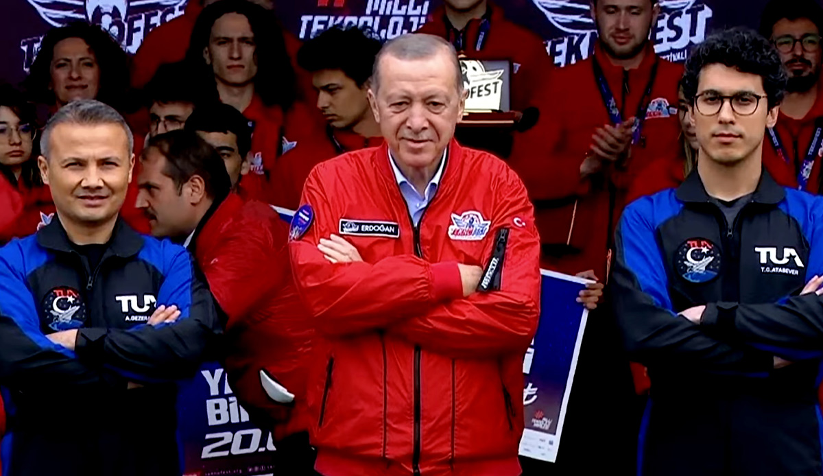 Cumhurbaşkanı Erdoğan açıkladı: Türkiye'nin ilk uzay yolcuları belli oldu