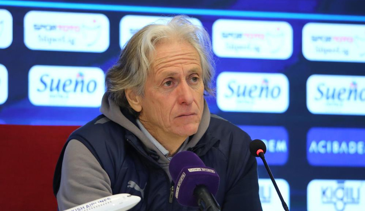 Jorge Jesus: Galatasaray ile puan farkını kapatabilmek için tüm maçları kazanmalıyız