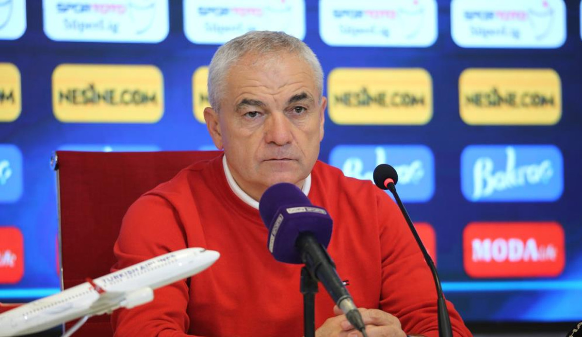 Rıza Çalımbay Fenerbahçe yenilgisinin ardından kalecisi Ali Şaşal Vural'ı eleştirdi