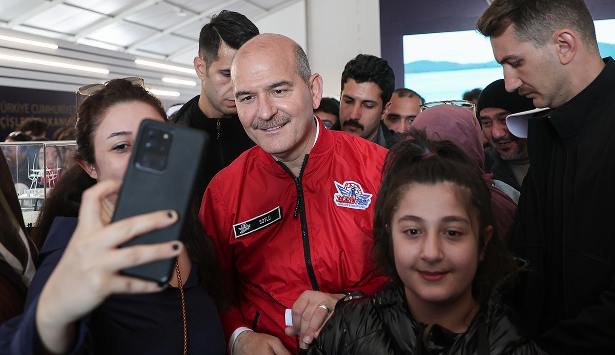 Bakan Soylu'dan TEKNOFEST'e ziyaret