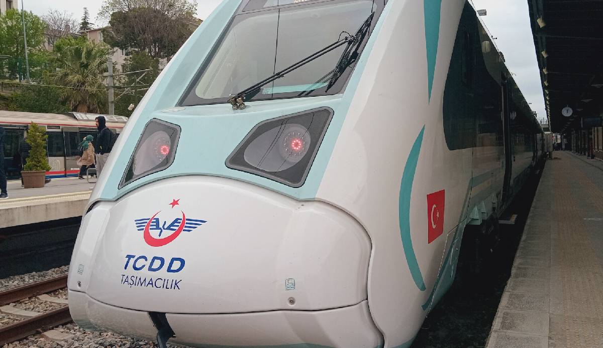 Milli Elektrikli Tren Seti görücüye çıktı!