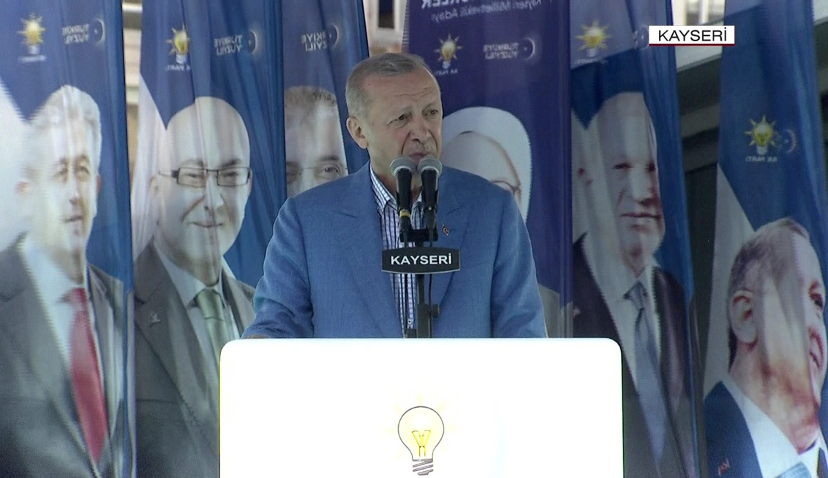 Cumhurbaşkanı Erdoğan'dan esnafa yeni müjde: Prim gün sayısı düşürüldü