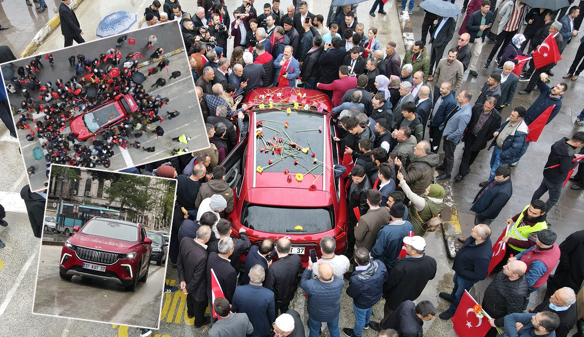 Anadolu rengi Togg Kastamonu'da karanfillerle karşılandı görseli