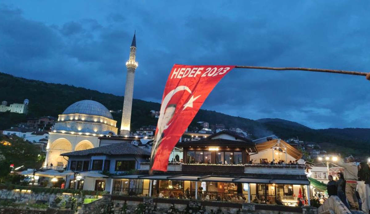 Erdoğan'ın zaferi Kosova'da teşrik tekbirleriyle kutlandı