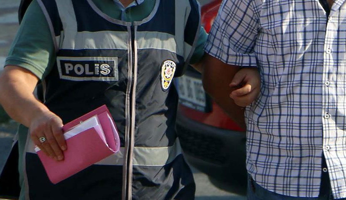 İstanbul'da FETÖ operasyonu: 15 gözaltı