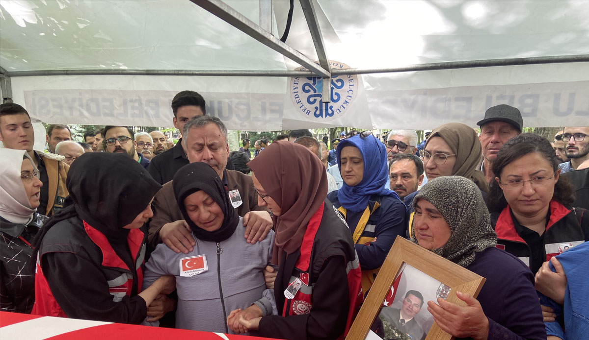 Konya şehidini uğurladı