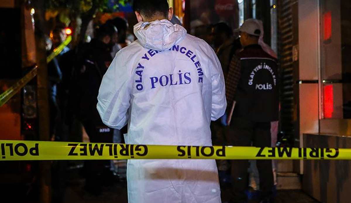 İzmir'de vahşet! Bir evde derin dondurucuda 3 kişinin cansız bedeni bulund