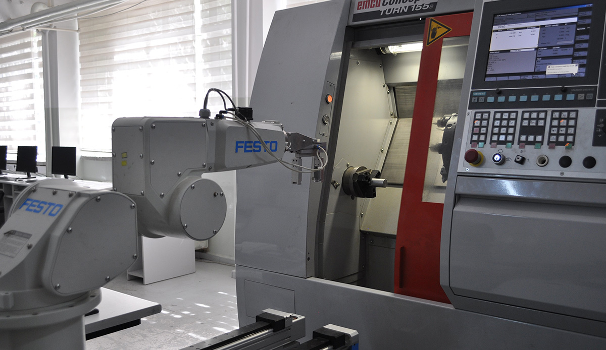 Lise öğrencilerinden büyük başarı: ‘Karanlık Fabrika’ iş kazalarının önüne geçecek