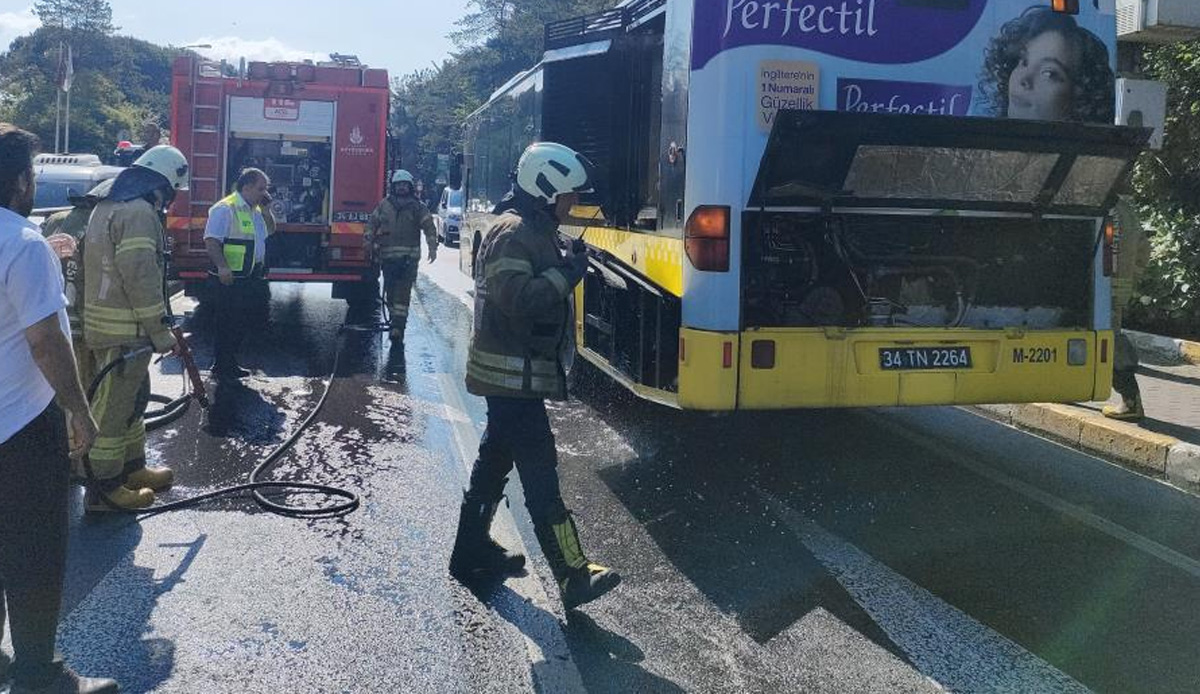 Sarıyer’de İETT yangın paniği! Trafik yoğunluğu oluştu