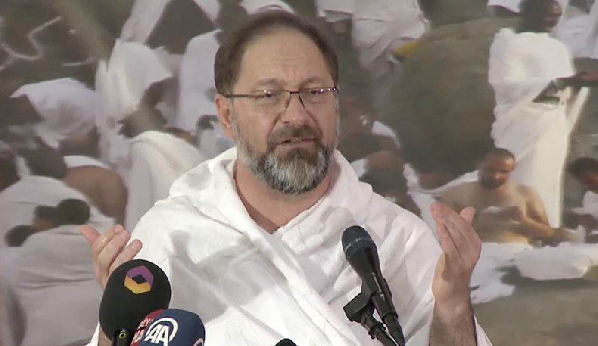 Diyanet İşleri Başkanı Ali Erbaş'tan Vakfe duası: Arafat'ta eller semaya açıldı