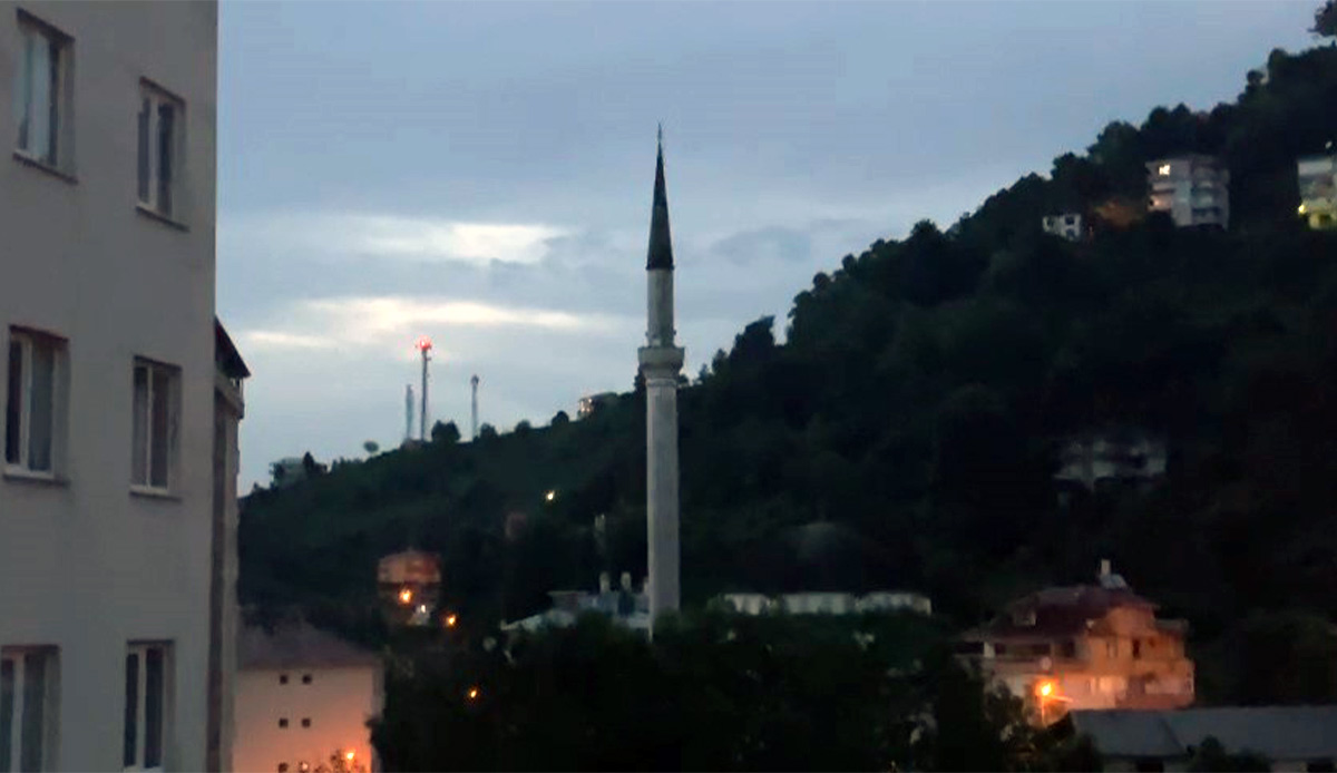 Rize'de camilerden sel uyarısı yapıldı