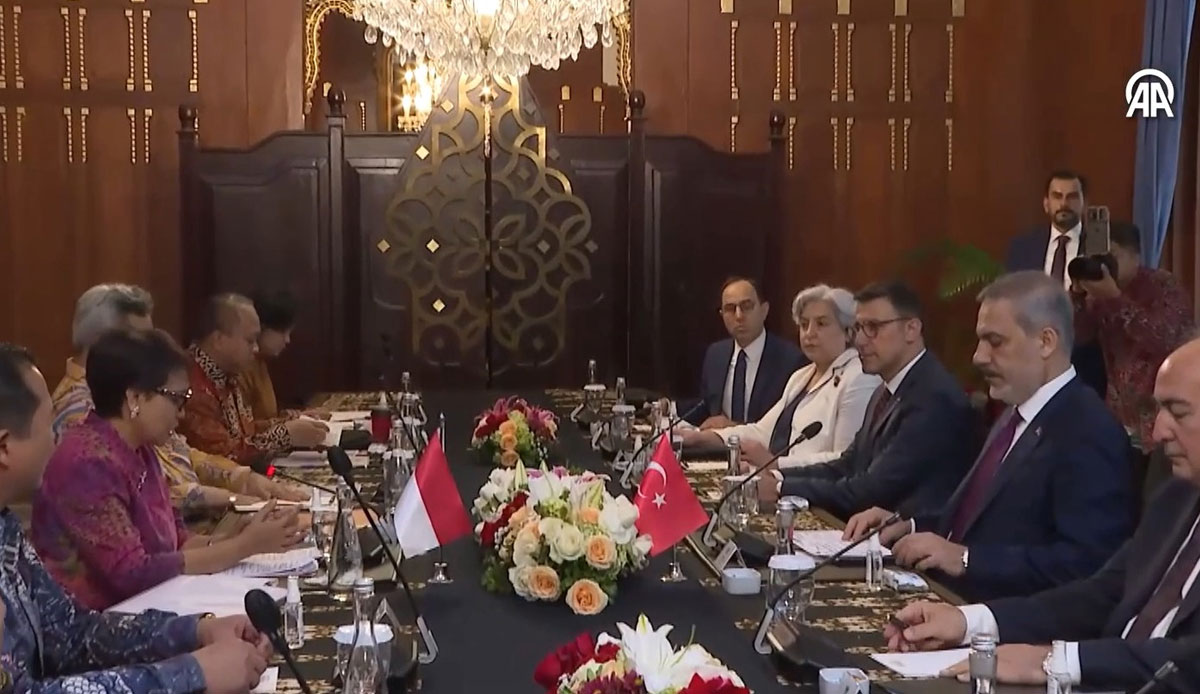 Hakan Fidan, Endonezya Dışişleri Bakanıyla görüştü