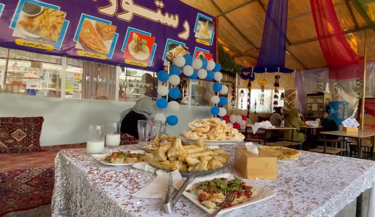 Sadece kadınlar! Afganistan'da kadınlara hizmet veren restoranlar ülke geneline yayılıyor