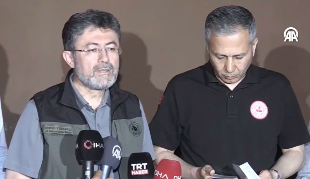 Bakan Yumaklı: 19 yangın çıktı. Bunların 16'sı kontrol altına alındı
