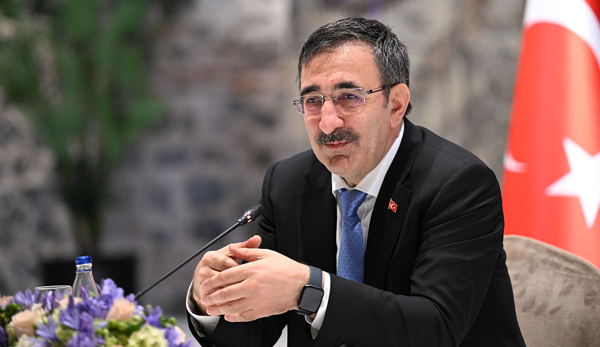 Cevdet Yılmaz'dan OVP ve ihracat mesajı: Özel sektörün beklentileri yansıyacak