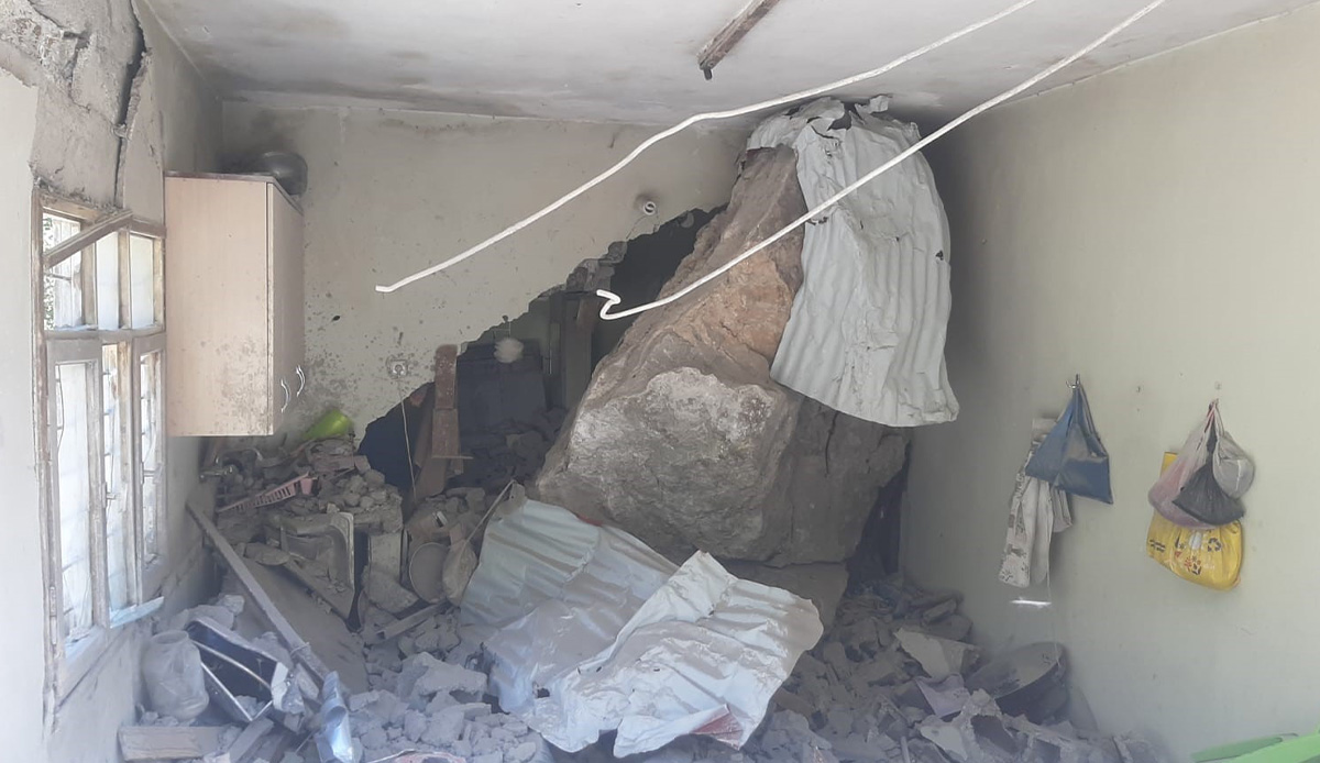 Depremde dağdan kopup geldi, mutfaktan girince aile hayatının şokunu yaşadı