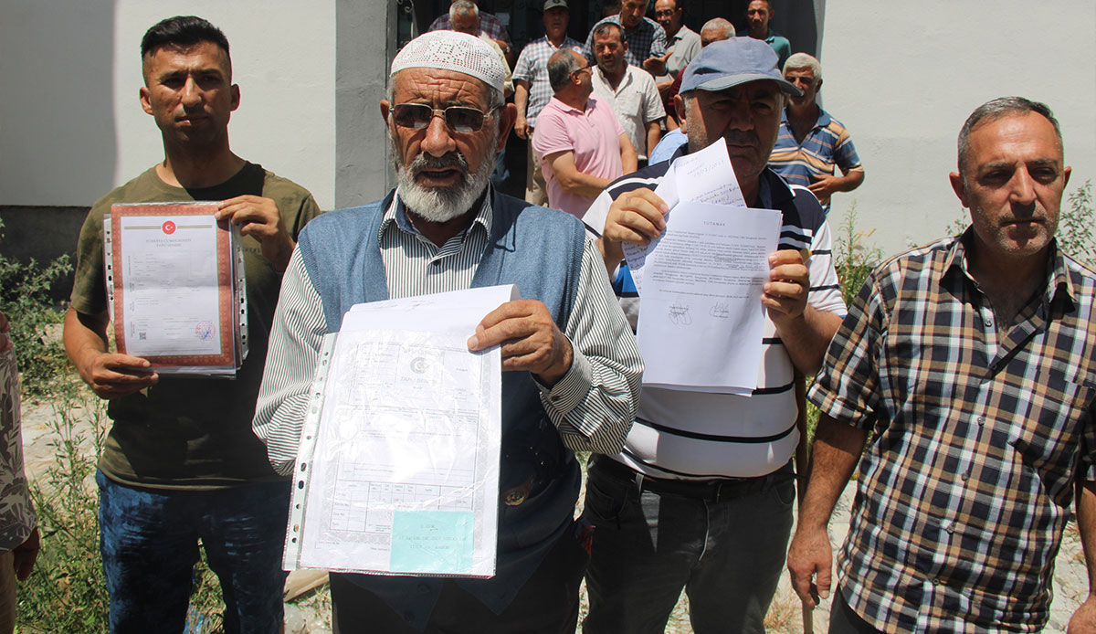 Evlerine kavuşma umuduyla 23 yıldır bekliyorlar