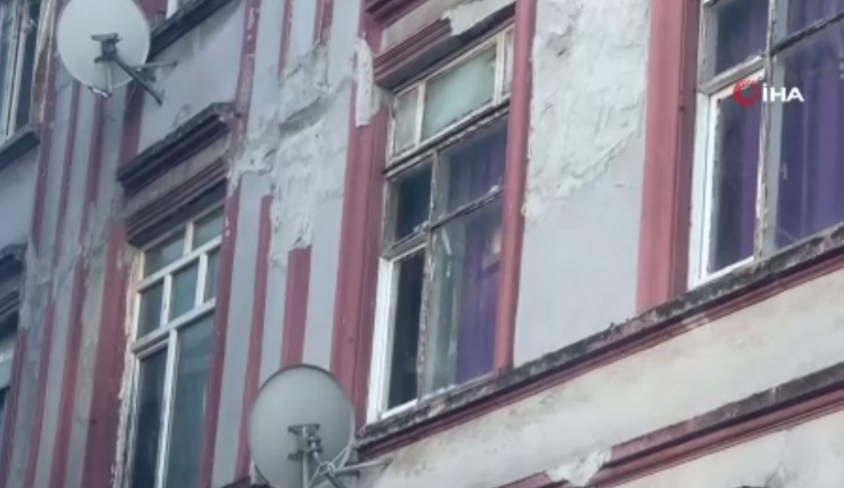 Feci olay kameralara yansıdı: Fransız turist 3. kattan düştü