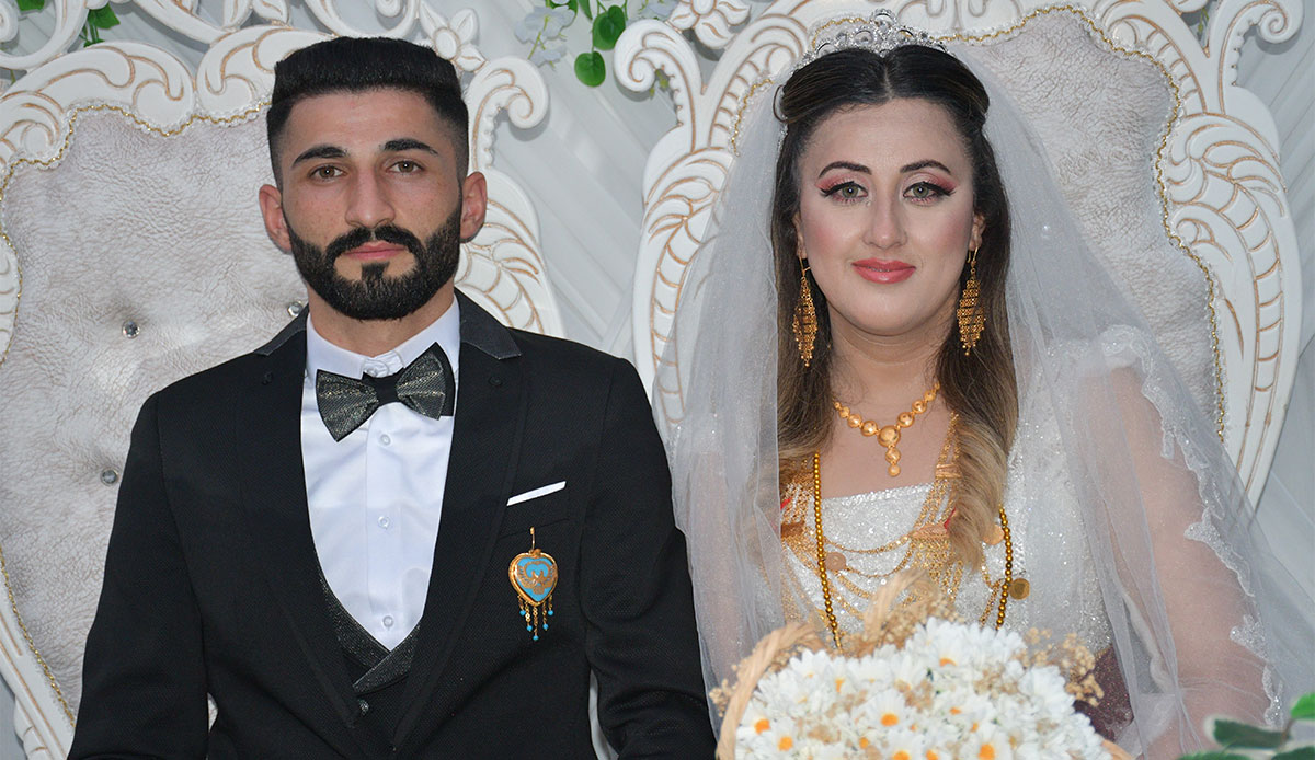 Aşiret düğününde 1 ton et tüketildi, 1 kilo altın takıldı