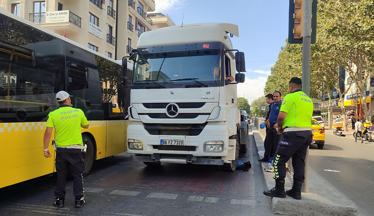 Feci ölüm: Engelli adam tırın altında kaldı