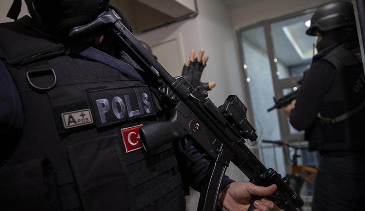 Bayrampaşa'da AVM'de patlayıcıyla yakalanmışlardı, operasyon düzenlendi: 11 terörist yakalandı