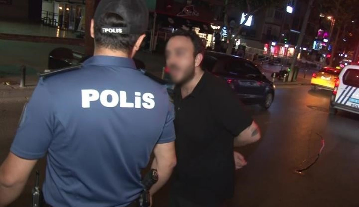 Alkolü sürücü ve arkadaşları zor anlar yaşattı: Polislere hakaretler  savurdu