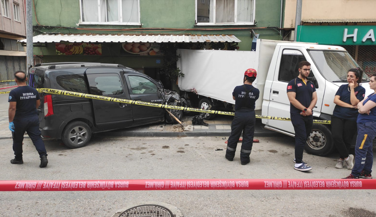 En talihsiz ölüm: 2 çocuk babası sıkışarak can verdi