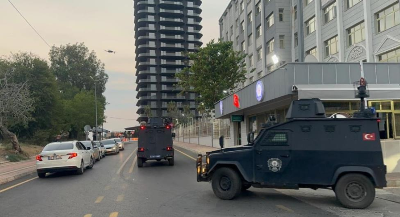 FETÖ'nün mahrem yapılanmasına operasyon: 9 gözaltı kararı