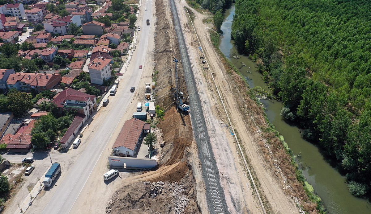 İstanbul'la Avrupa'ya açılan kapı arasındaki mesafe 3,5 saatten 1,5 saate inecek
