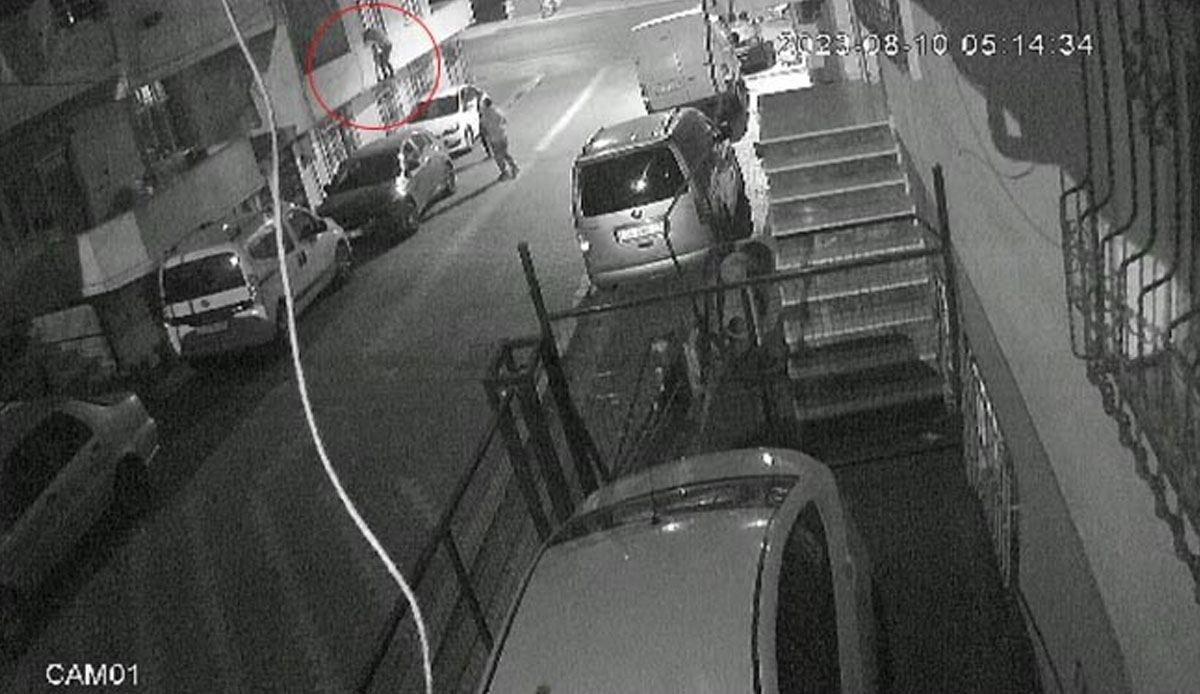 Tırmanarak eve girdi: Çocuğa zarar vermesinden korktuk