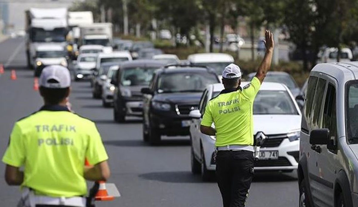 Denetimde tam 82 araç trafikten men edildi