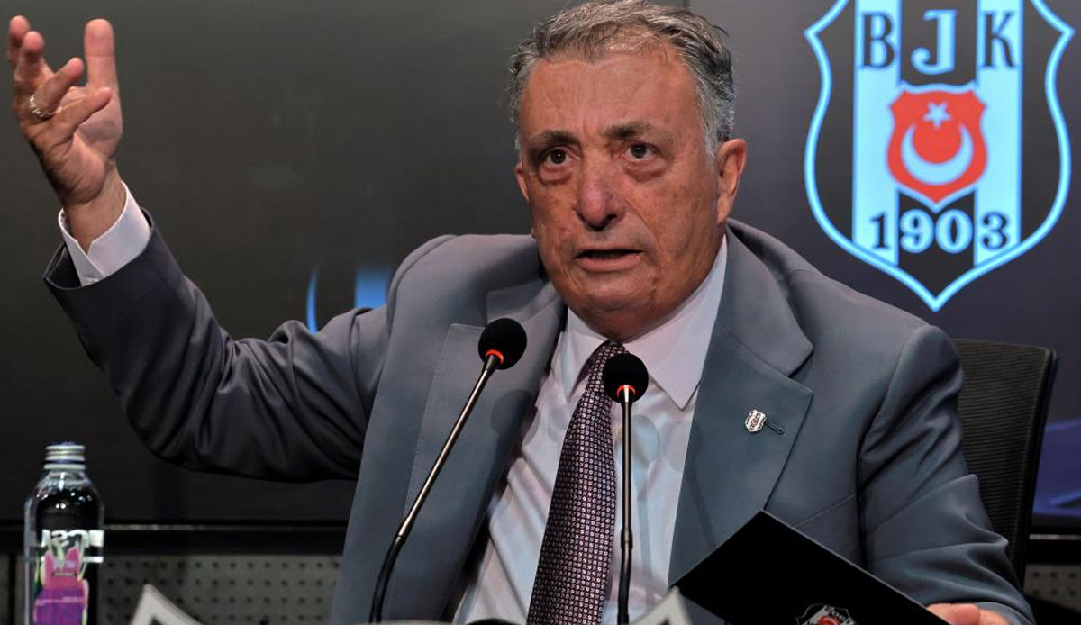 Ahmet Nur Çebi'den sert açıklama: Kellemi de vereceğim, gitmeyeceğim