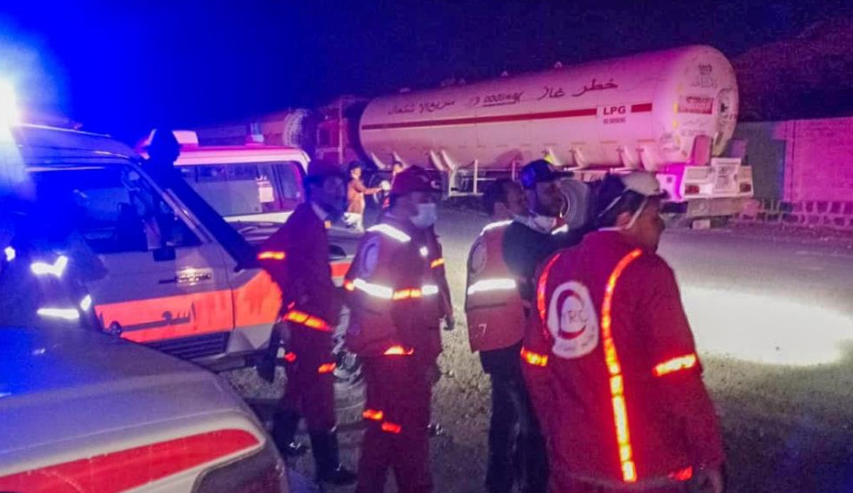 Yemen'de şiddetli patlama paniğe yol açtı