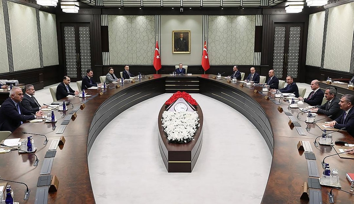 Cumhurbaşkanlığı Kabine toplantısı başladı: Masada OVP ve tahıl var