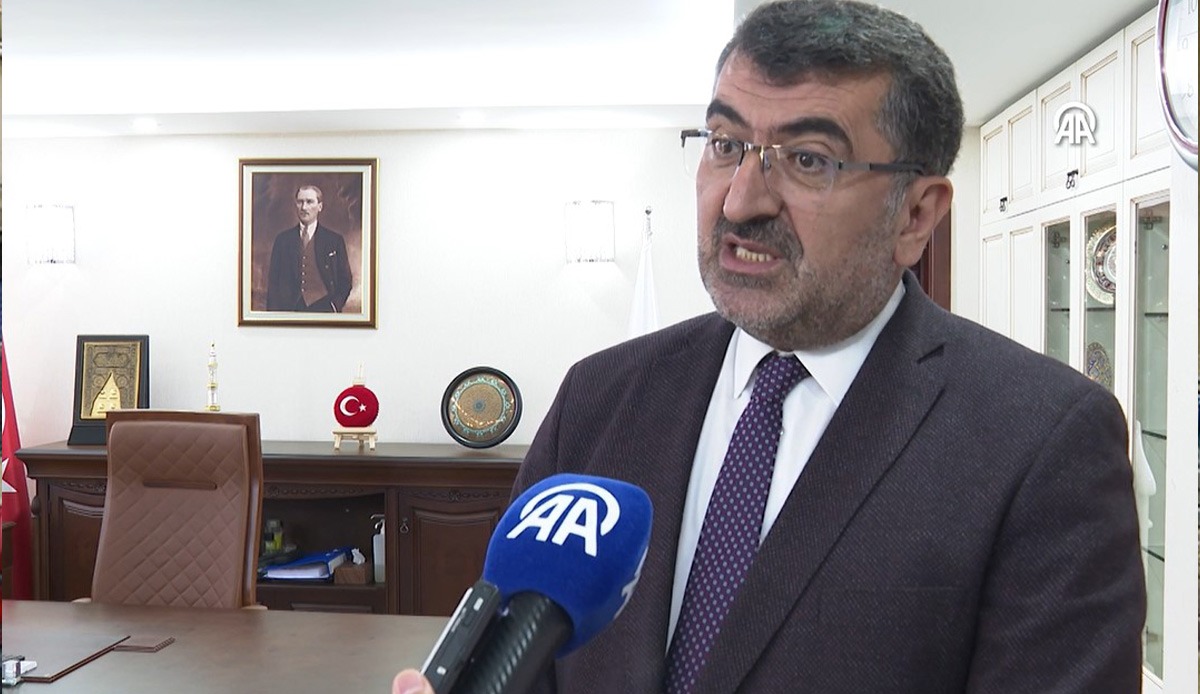 Diyanet 752 depremzede üniversite öğrencisini umreye gönderiyor