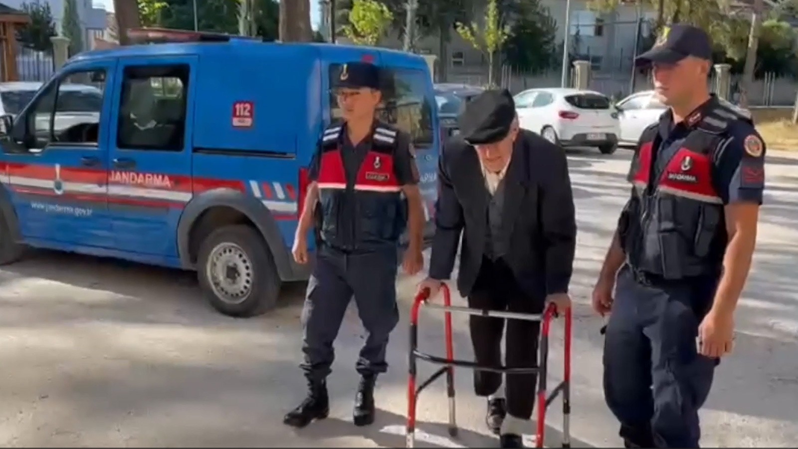 Eşini öldüren 89 yaşındaki adam tutuklandı