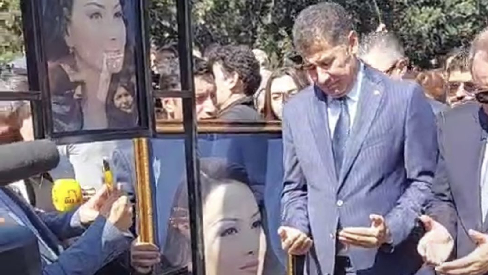 Sinan Oğan Ganire Paşayeva'nın cenazesinde hüngür hüngür ağladı: O anlar kamerada